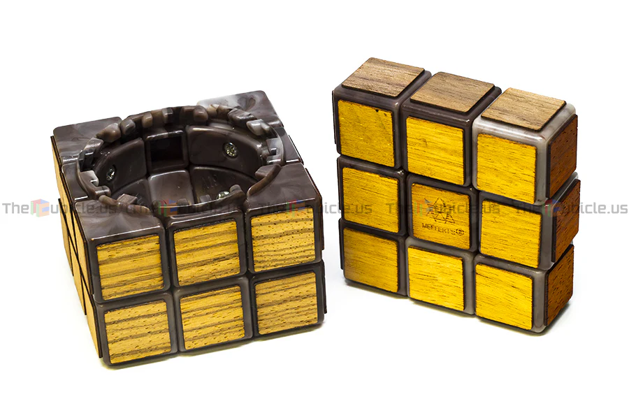 Oskar's Wooden Treasure Chest - Image 2