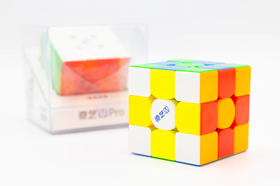 QiYi M Pro 3x3 (MagLev)